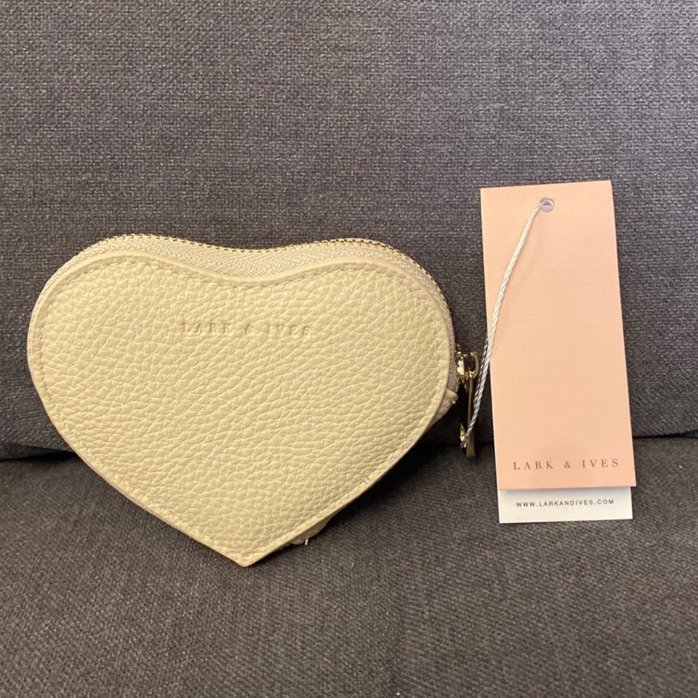 Lark & Ives heart coin pouch